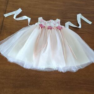 Baby girls BISCOTTI Linen embroidered flowers baby dress 9M NEW with Tags